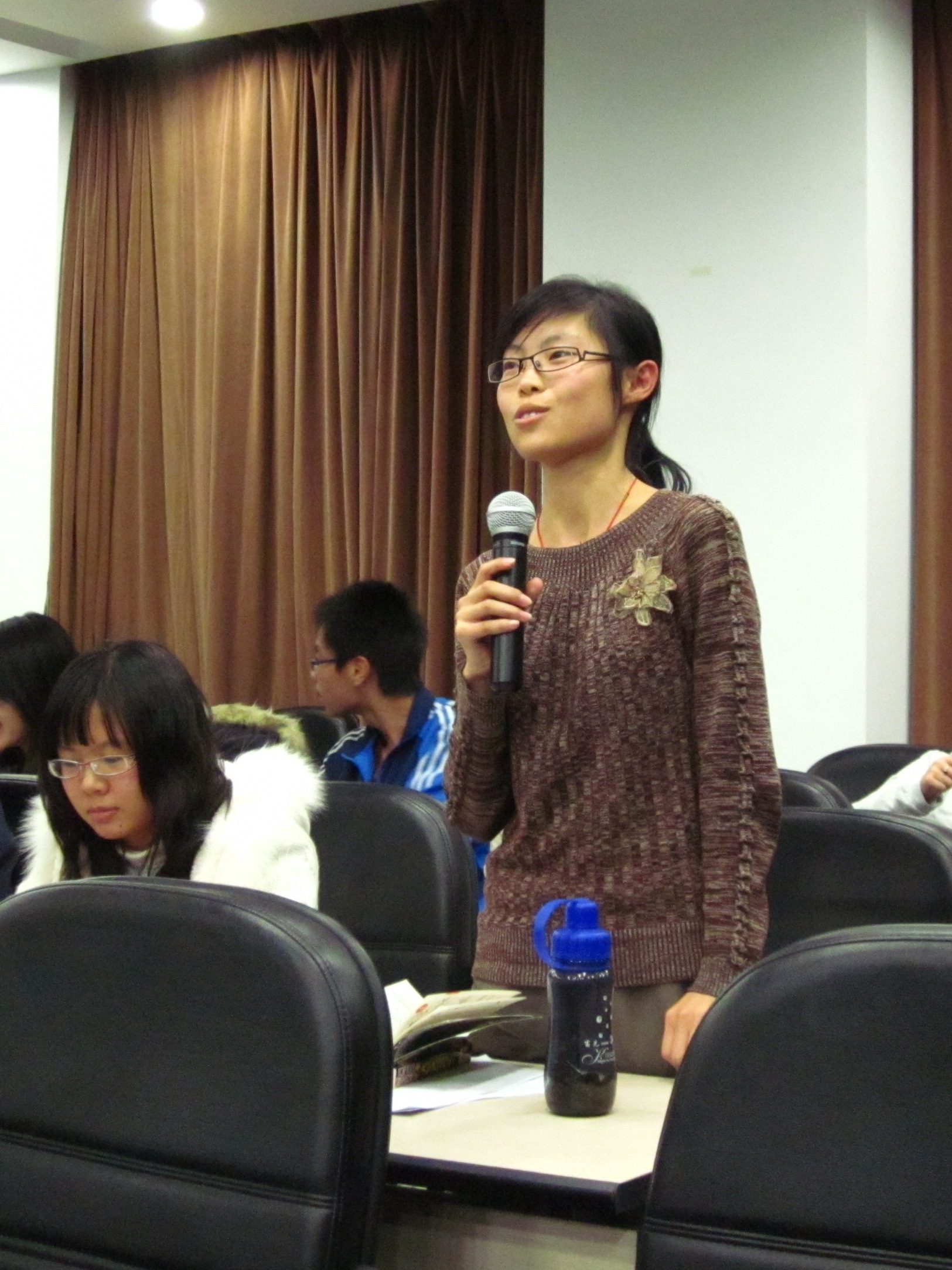 国产色情网
亲友团互动